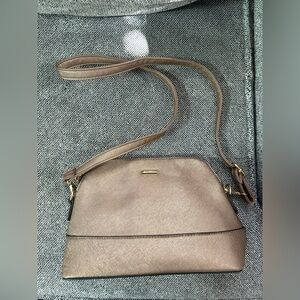 Elegant Tan Crossbody Bag